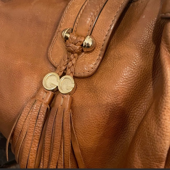 Gucci authentic designer leather handbag. Rare find  gorgeous bag - Picture 3 of 9